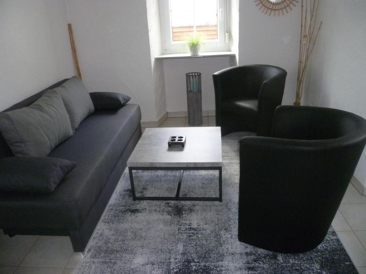 Ferienwohnung Ehlen Im Alten Winzerhaus ツェルティンゲン・ラハティグ エクステリア 写真