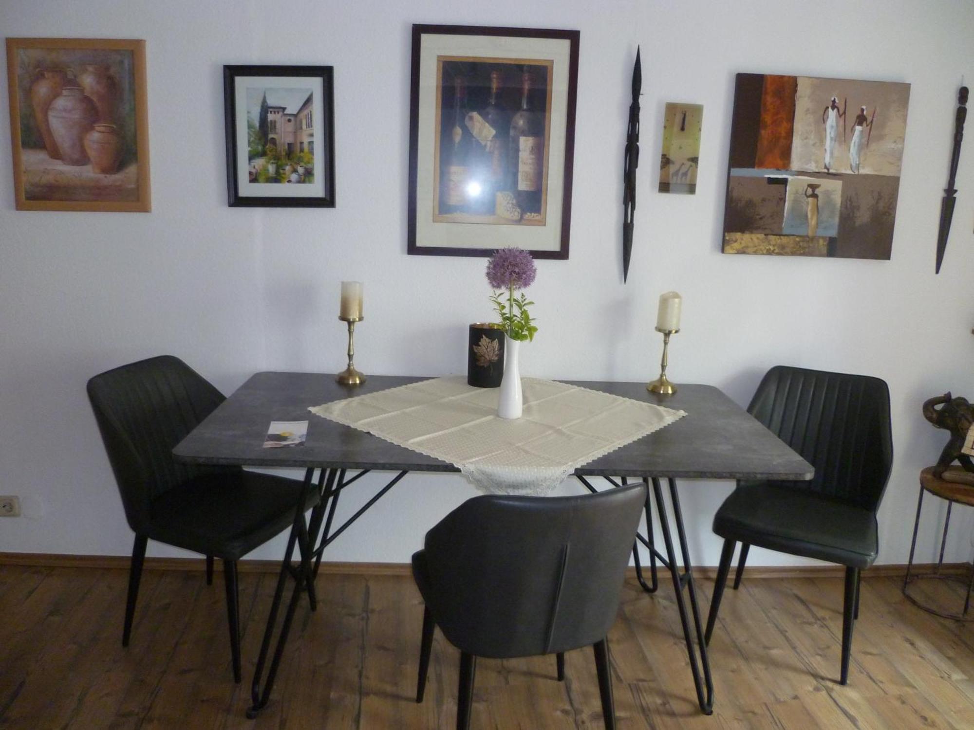 Ferienwohnung Ehlen Im Alten Winzerhaus ツェルティンゲン・ラハティグ エクステリア 写真