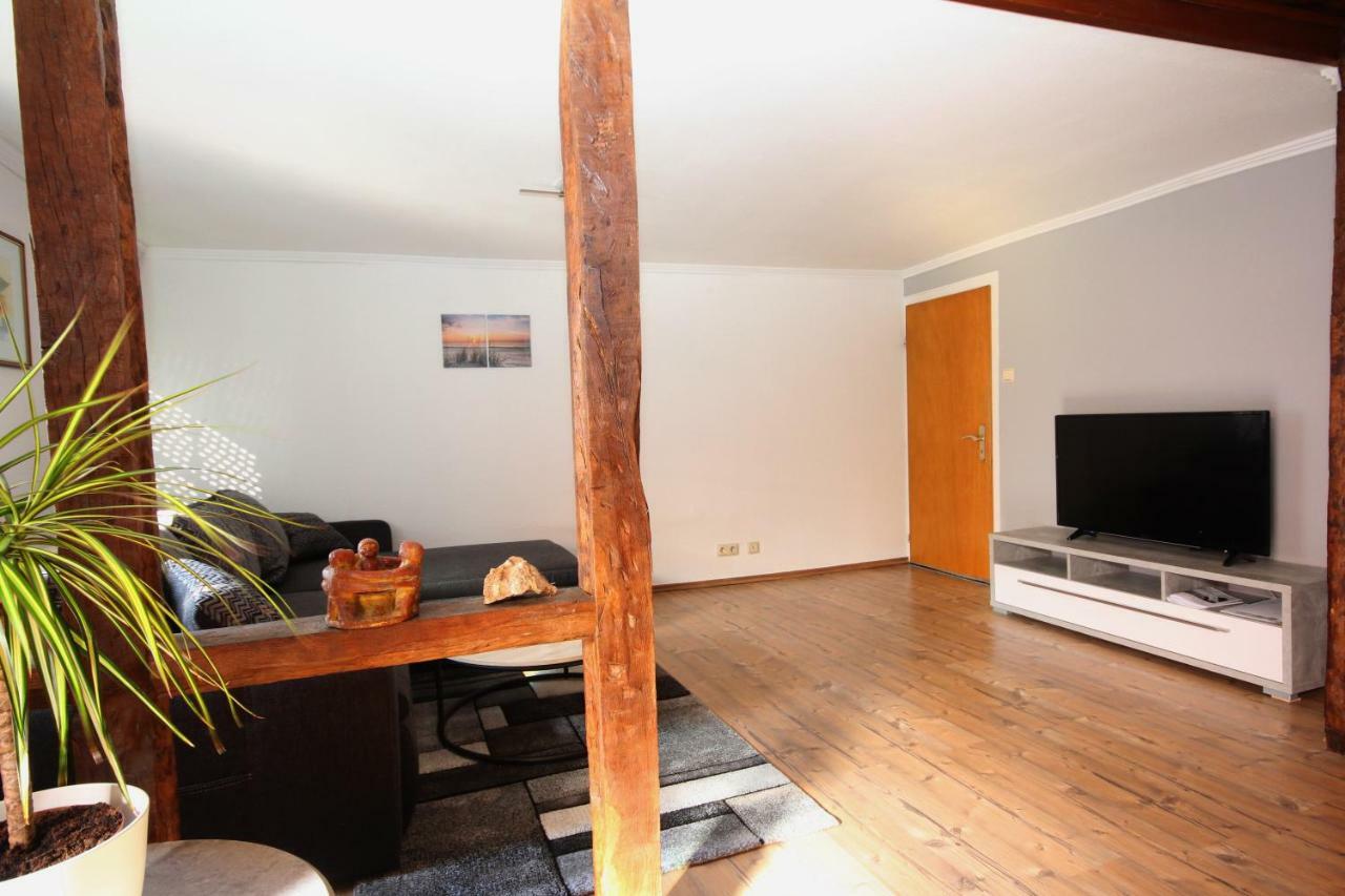 Ferienwohnung Ehlen Im Alten Winzerhaus ツェルティンゲン・ラハティグ エクステリア 写真